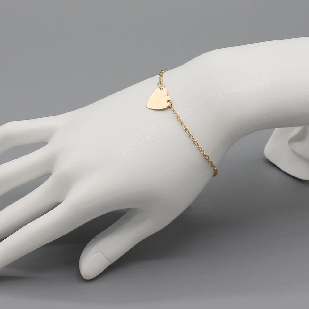 Jewelry bracelet heart love romantic yellow gold tone minimalist dainty new - Picture 3 of 5